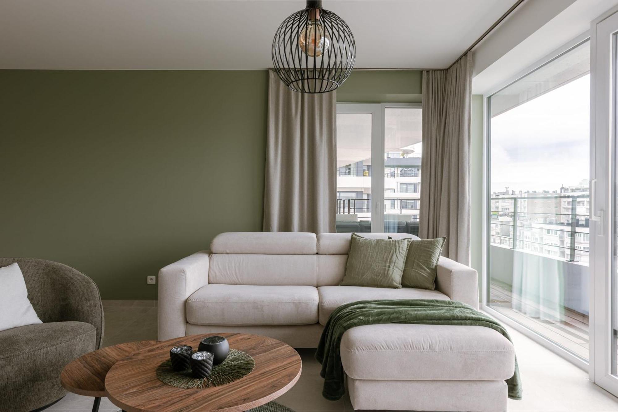 Huswell - Experience Coastal Luxury At Oostende